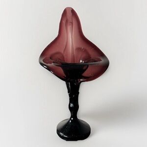UV Reactive 6” Jack In The Pulpit Amethyst Vase